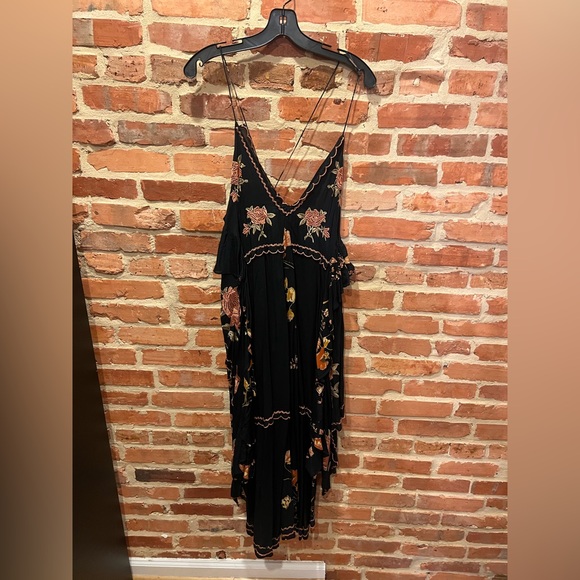 Free People Audrey Embroidered Ruffles Tie Asymmetrical Maxi Dress S - Picture 4 of 6